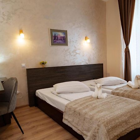 Hotel Rubin*** جورجيني المظهر الخارجي الصورة