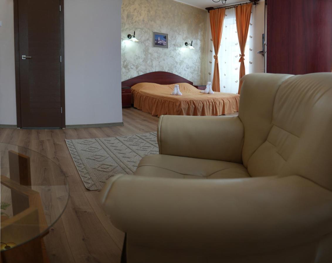 Hotel Rubin*** جورجيني المظهر الخارجي الصورة