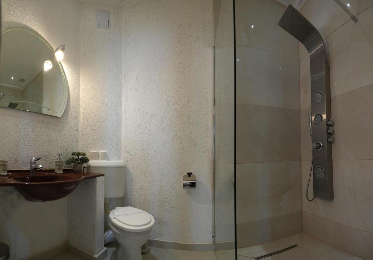 Hotel Rubin*** جورجيني المظهر الخارجي الصورة