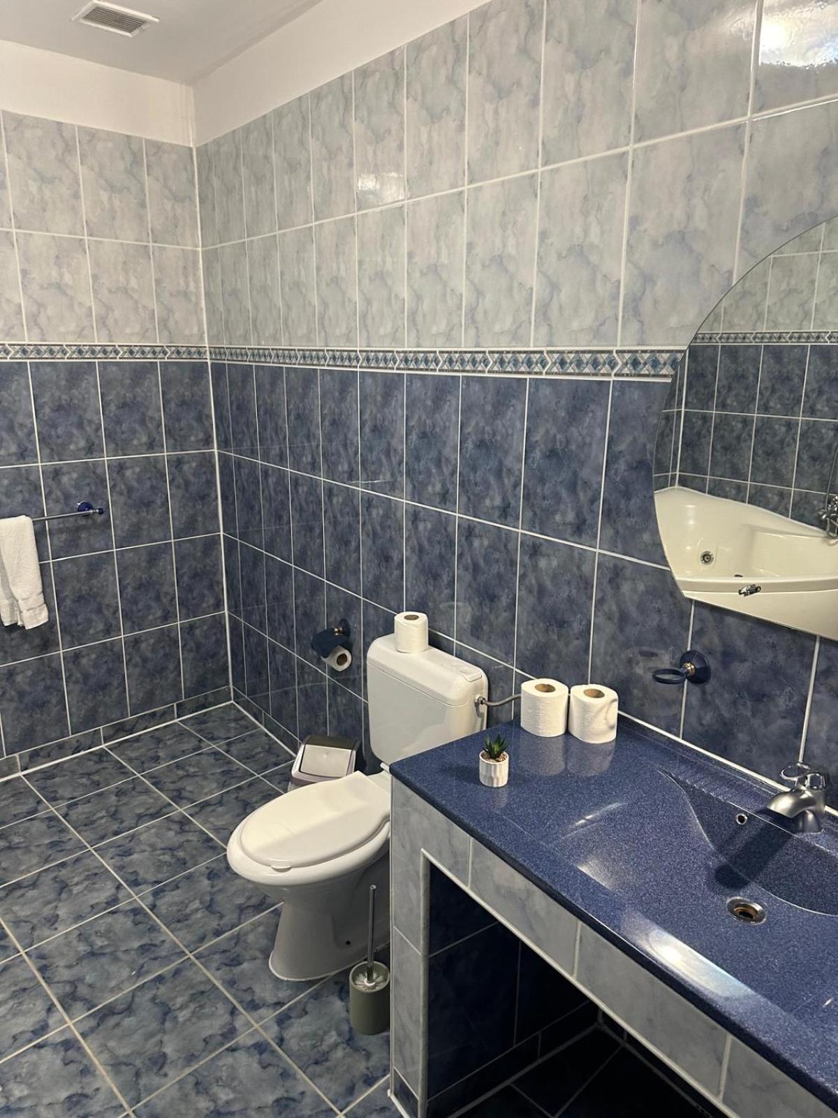Hotel Rubin*** جورجيني المظهر الخارجي الصورة
